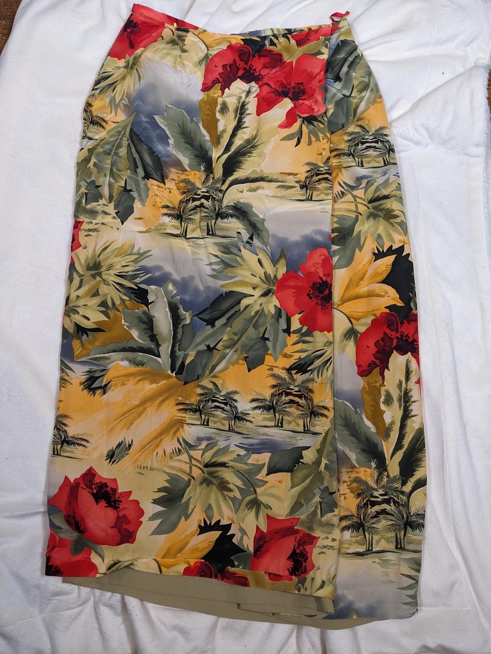 Liz Claiborne Tropical Asymmetrical Skirt in Red, Yellow, Green